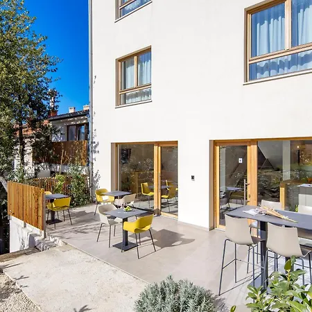 Appartement And Old Center Pula