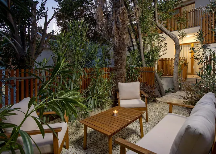 And Old Center Apartment