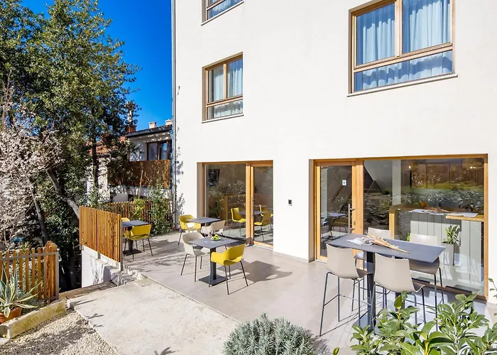 Apartment And Old Center Pula