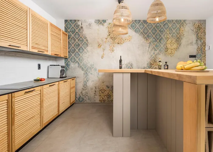 And Old Center Apartment *