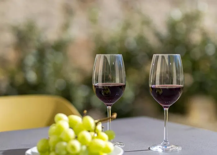 Apartment And Old Center *