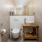 아파트 And Old Center 풀라